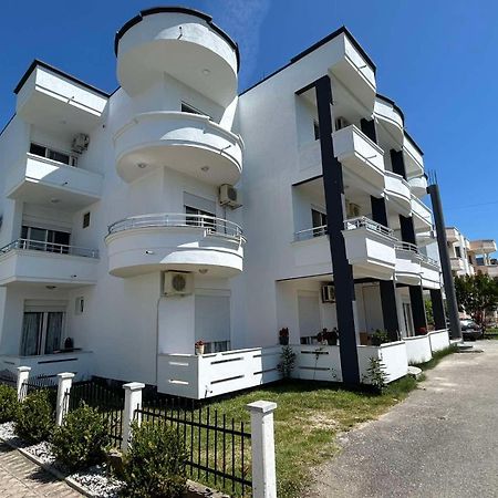 Apartmani Agovic Улцинь Экстерьер фото