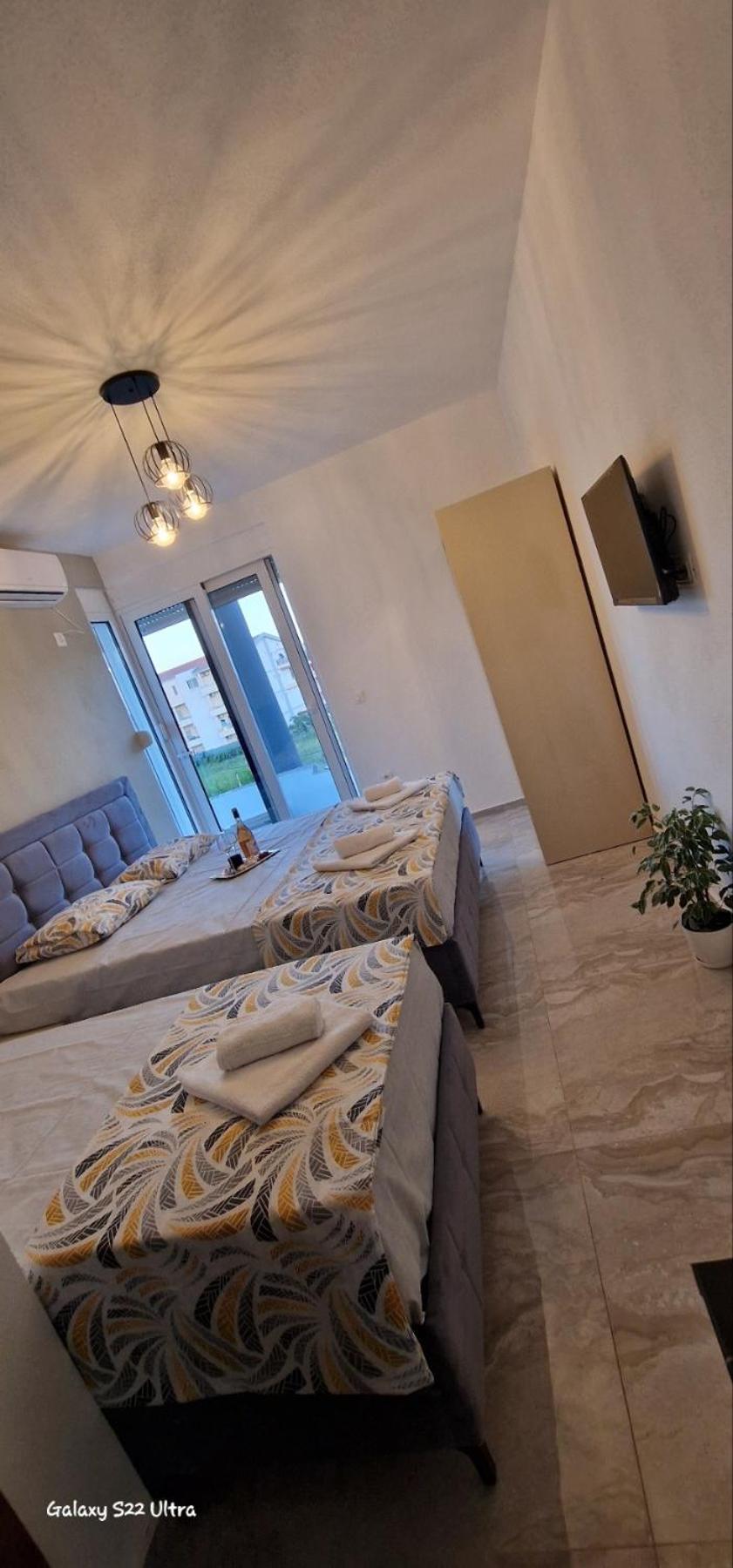 Apartmani Agovic Улцинь Экстерьер фото