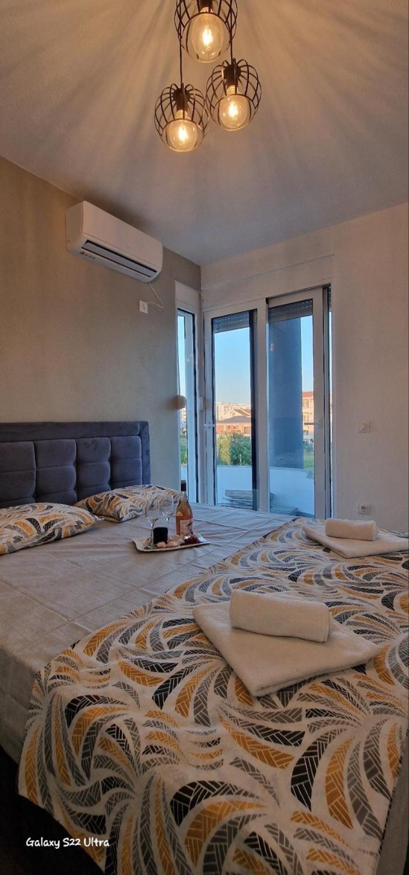 Apartmani Agovic Улцинь Экстерьер фото